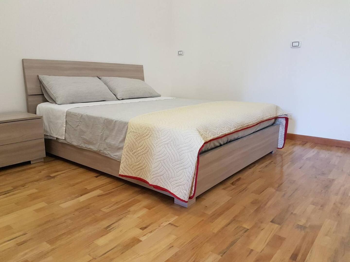 Domus Irnerio I Tassa Di Soggiorno Inclusa Nel Prezzo I Болонья Екстер'єр фото